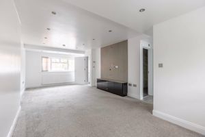 Living room- click for photo gallery